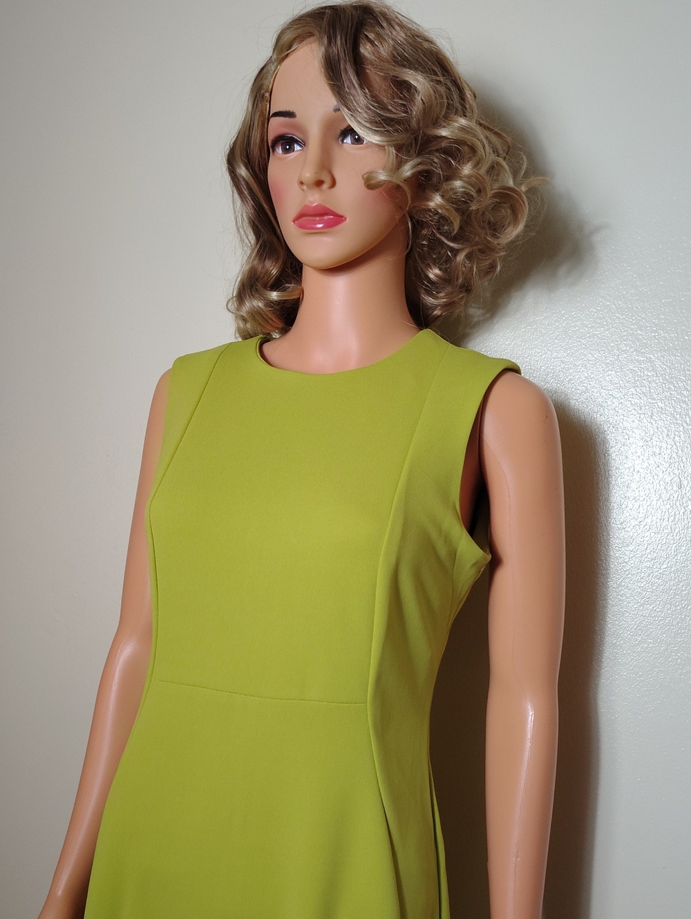 Calvin Klein Elegant Bodycon Sheath Dress. Sophisticated Classic Style. Size 6 - Picture 4 of 13